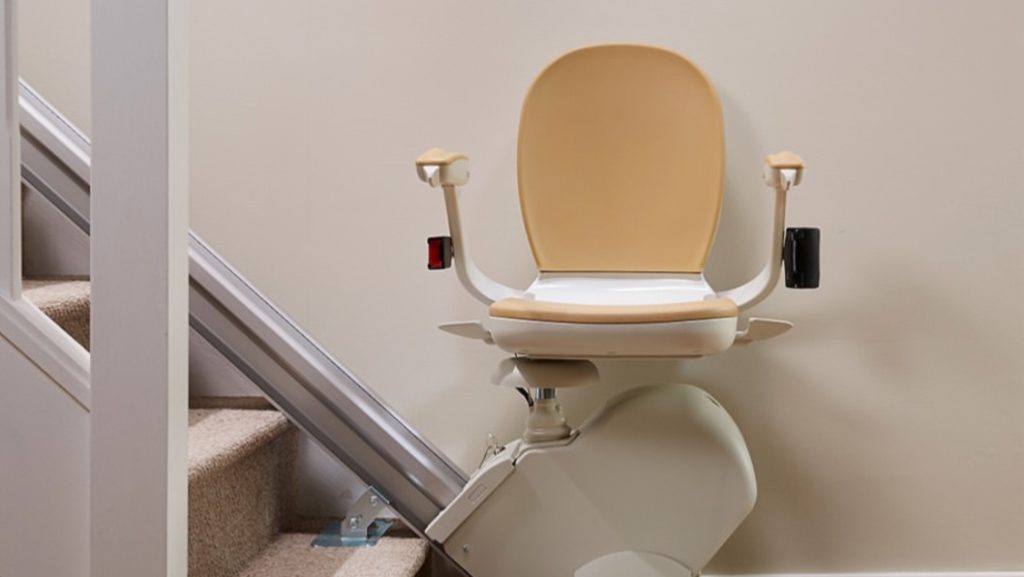 حل مشکل سالمندان در پله